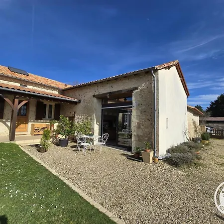 Hébergement de vacances à - 2 Pers. - Fr-1-616-550 Coursac